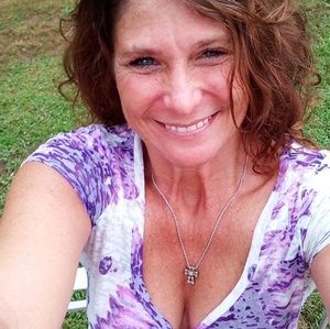 Meet your Posher, Rhonda